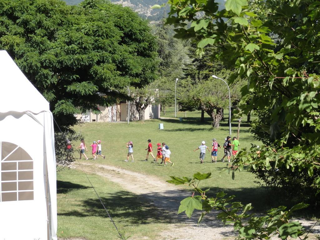 Vue du camping avant la reprise par Guillaume et Maud